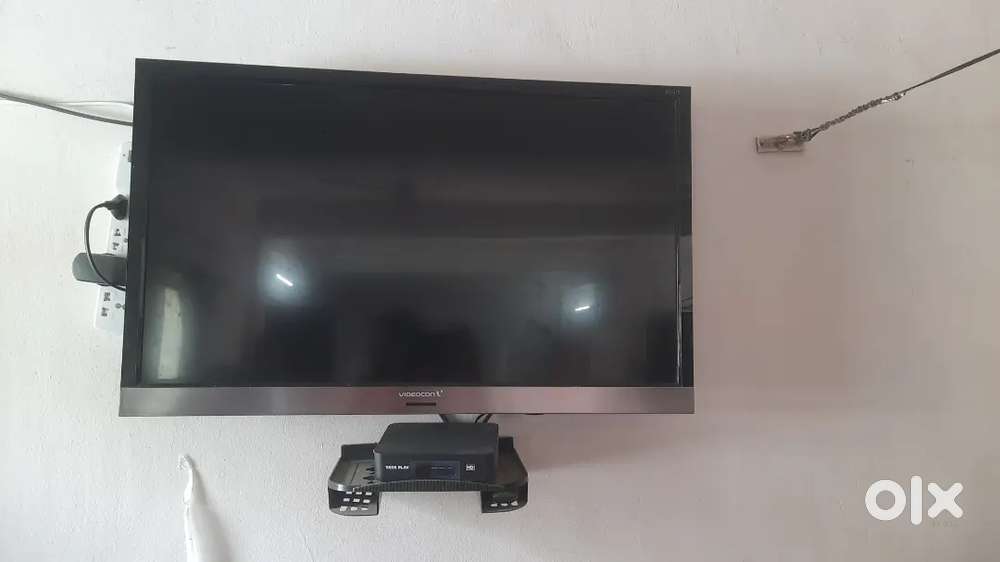 TV set with Dish
