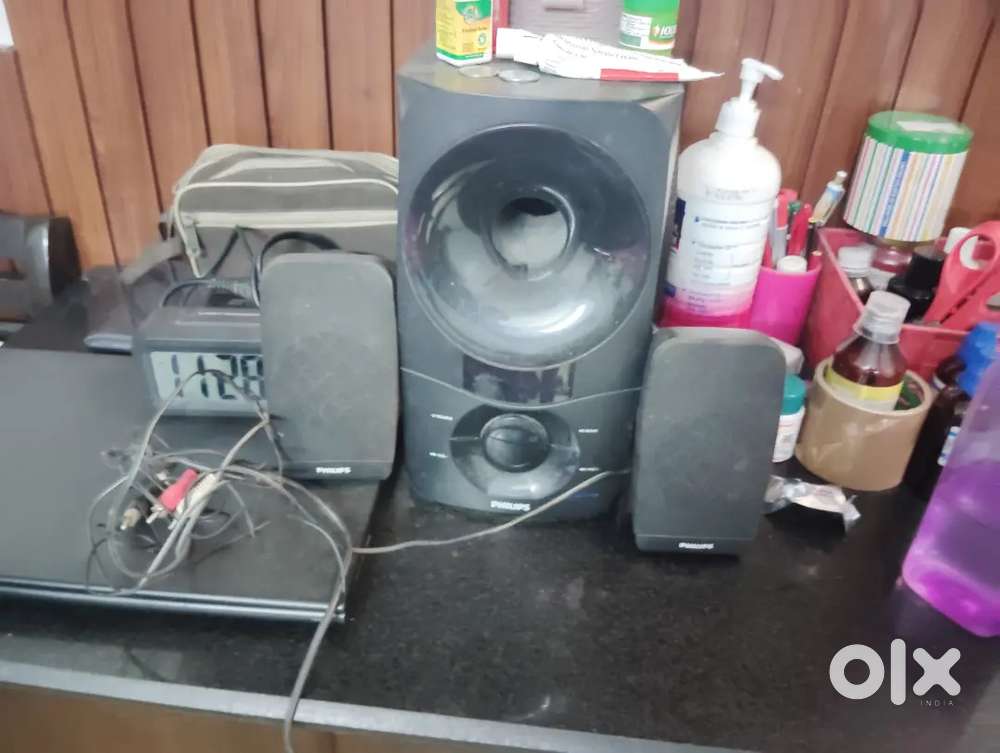 Philips 2.1 home theatre syetem