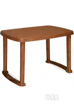 Nilkamal dining table