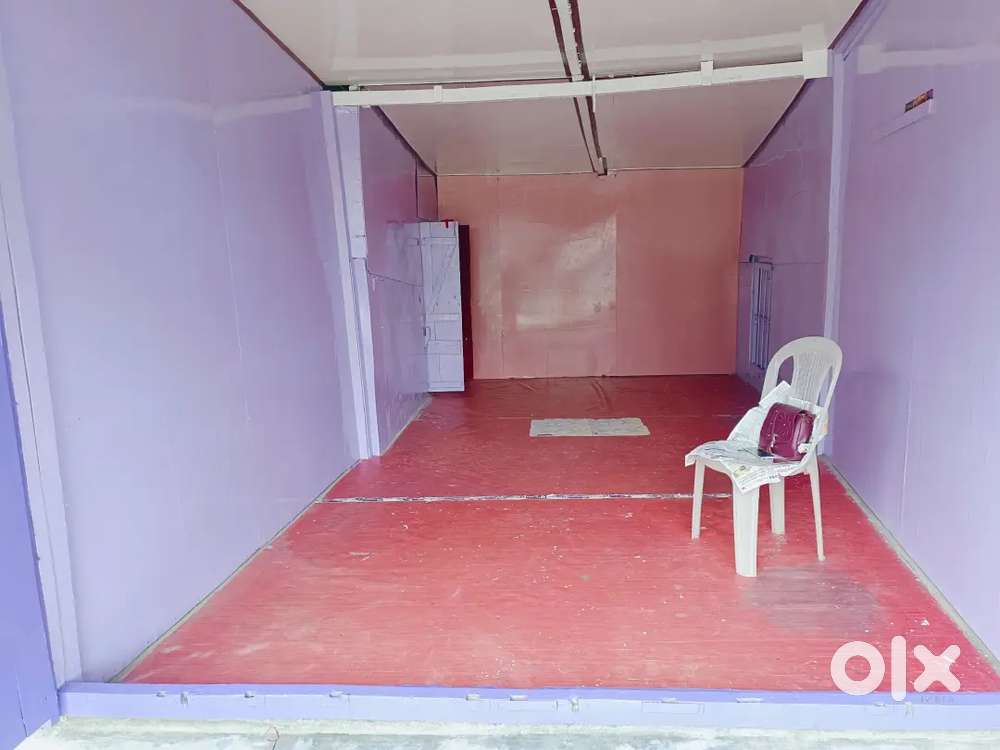 Shop for rent