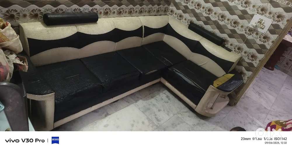 Kapda chdega bs 18000 ke bnwae hai