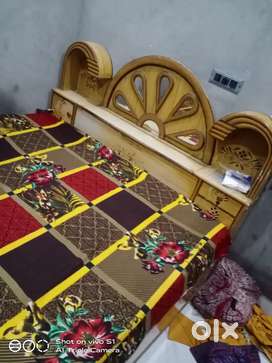 Gud condition bed
