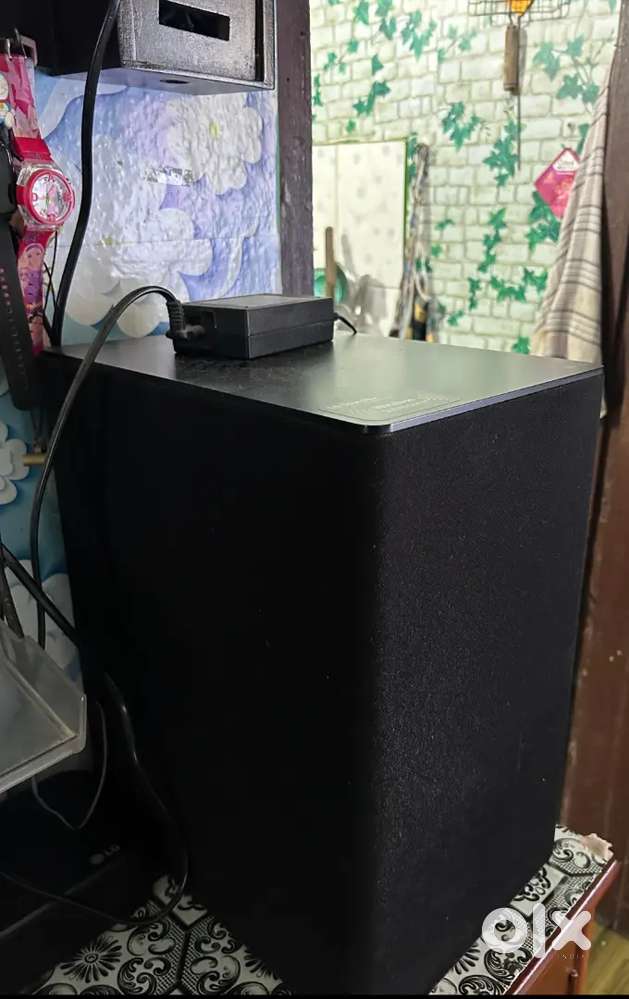 SONY HT S40R DOLBY AUDIO SOUNDBAR WITH SUBWOOFER