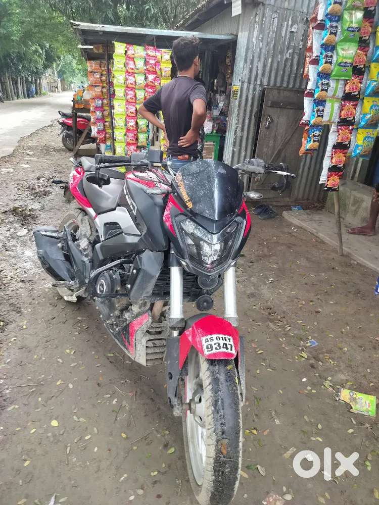 Dominar 250. Bs6