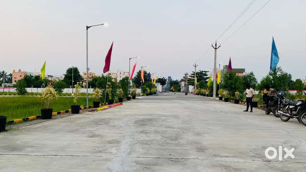 2000 Acer GLOBAL CITY வரப்போகும் இடத்தில், நம்ம மதுராந்தகத்தில் plots