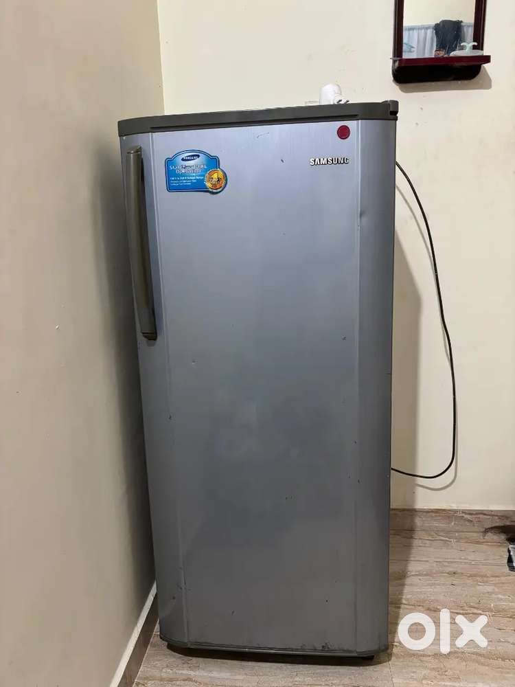 Samsung Fridge (single Door)