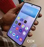 7days old samsung galaxy A35 5G /Realme 11 pro both phone are verygood