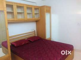 Semi furnished 3 Bhk flat for rent kadavandra near by
