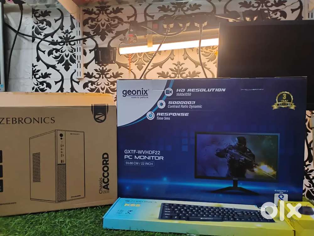 Boxpack corei3 8gb ram 128gb ssd+320gb hdd 19led keyb,mouse rs.9500