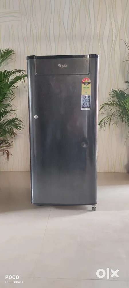 Whirlpool 4 Star 190 Liters Single Door Fridge, shiny Black colour