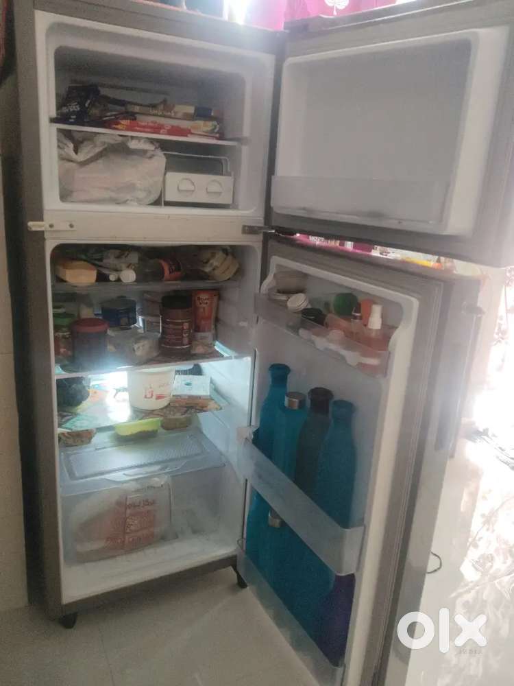 Godrej  Frige power saving 265* condition is very good