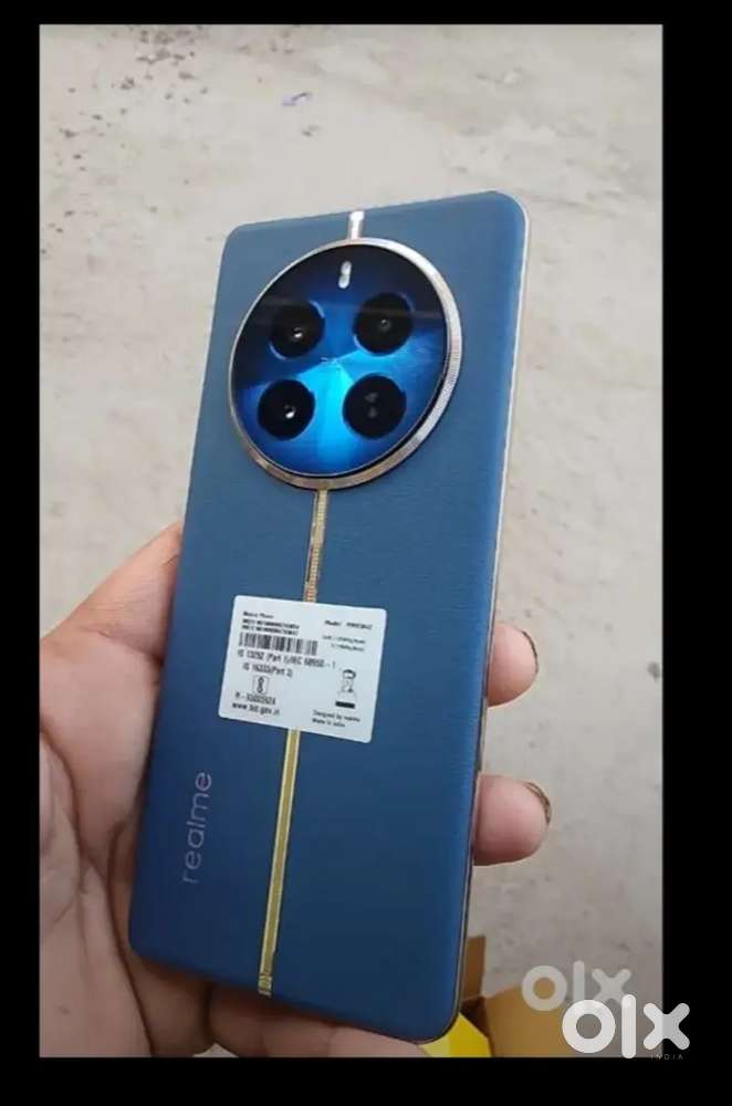 Realme 12 pro No any problem ram 8 128 curv display and bill box all
