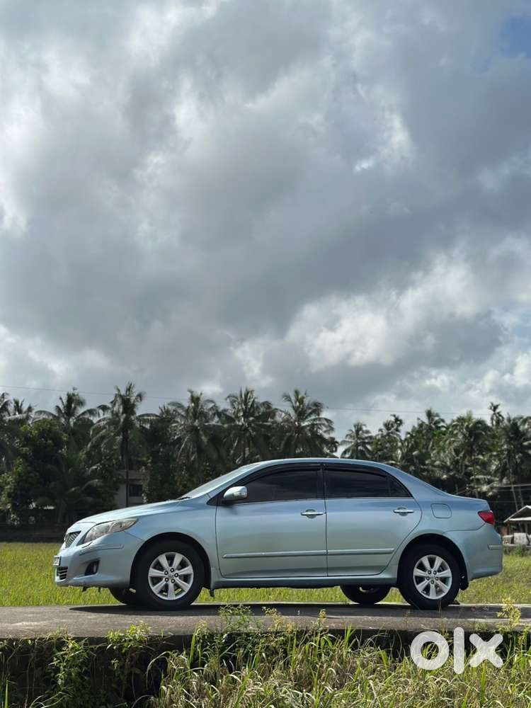 Toyota Corolla Altis 2010 Diesel Good Condition