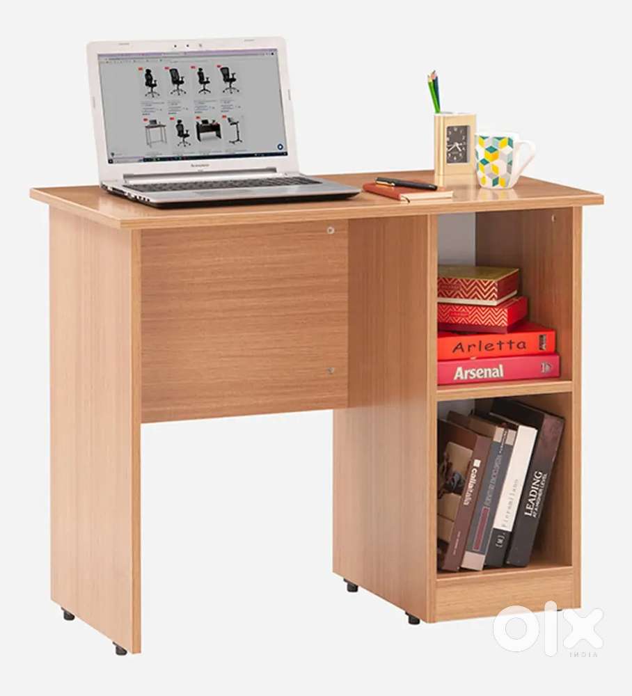 3 feet study table brand new