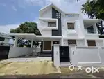 Beautiful House in a Prime Location – Just 100m from Bus Stop