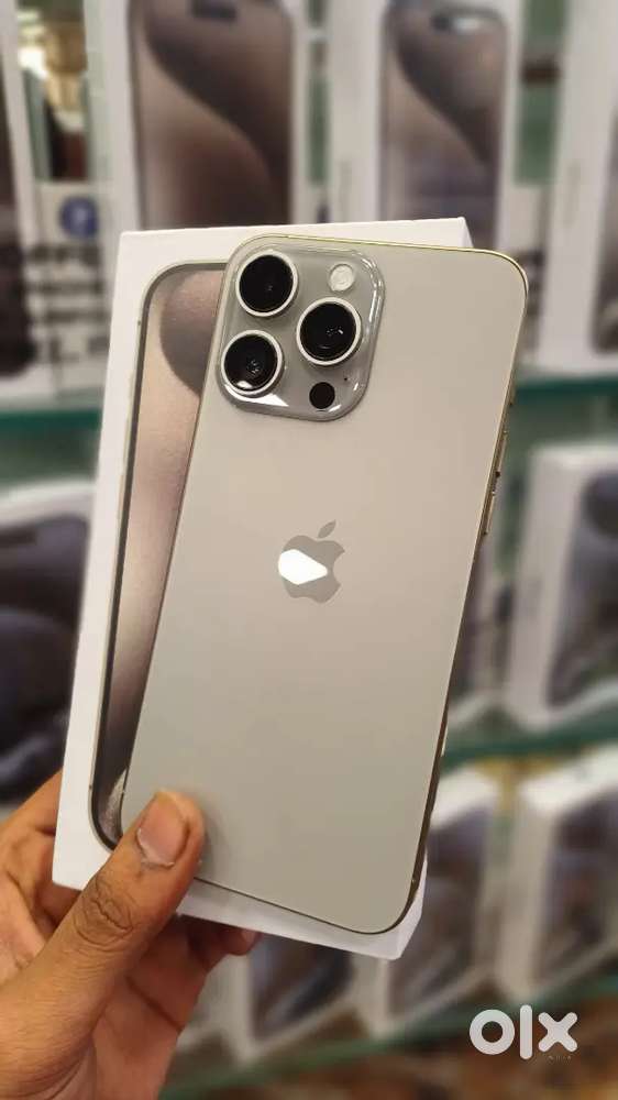 IPHONE 15 PRO AVAILABLE REFURBISHED VARIENT BILL BOX KIT AVAILABLE 512