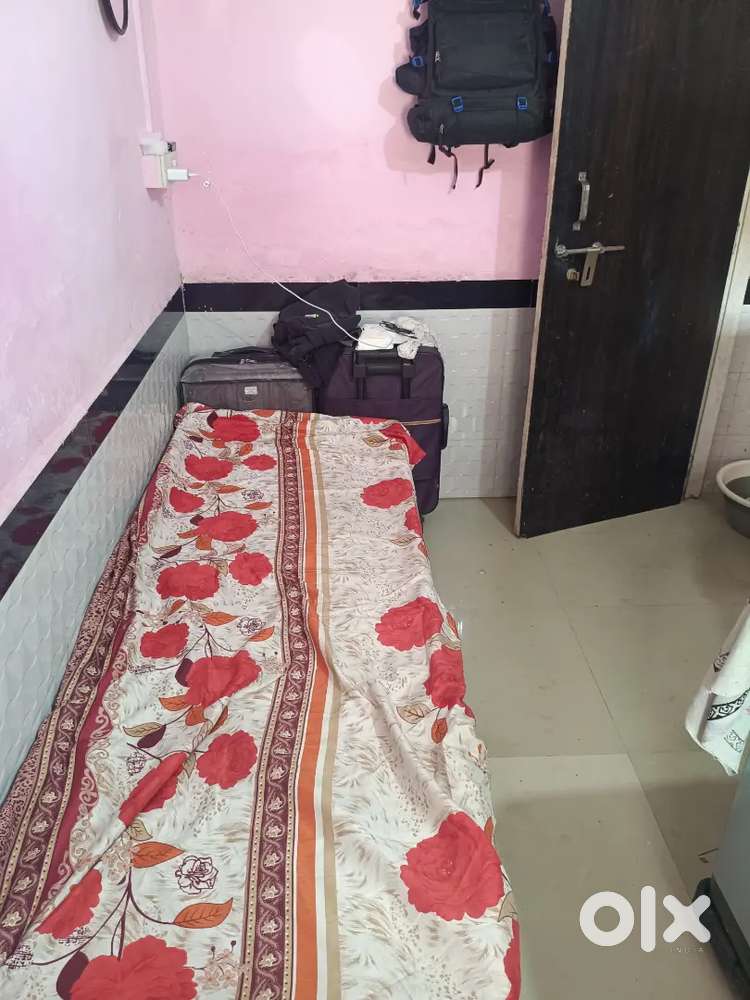 PG Roommate at Goregaon East royal palm