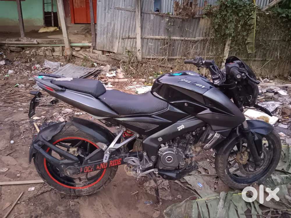 Ns 200 full ok bike