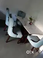Dining table 4 seater
