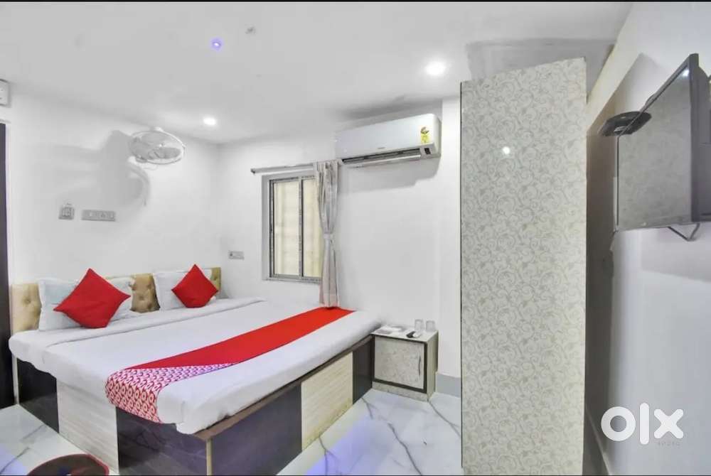 Fully Furnished Running Guest House available on Rent at Ballygunge