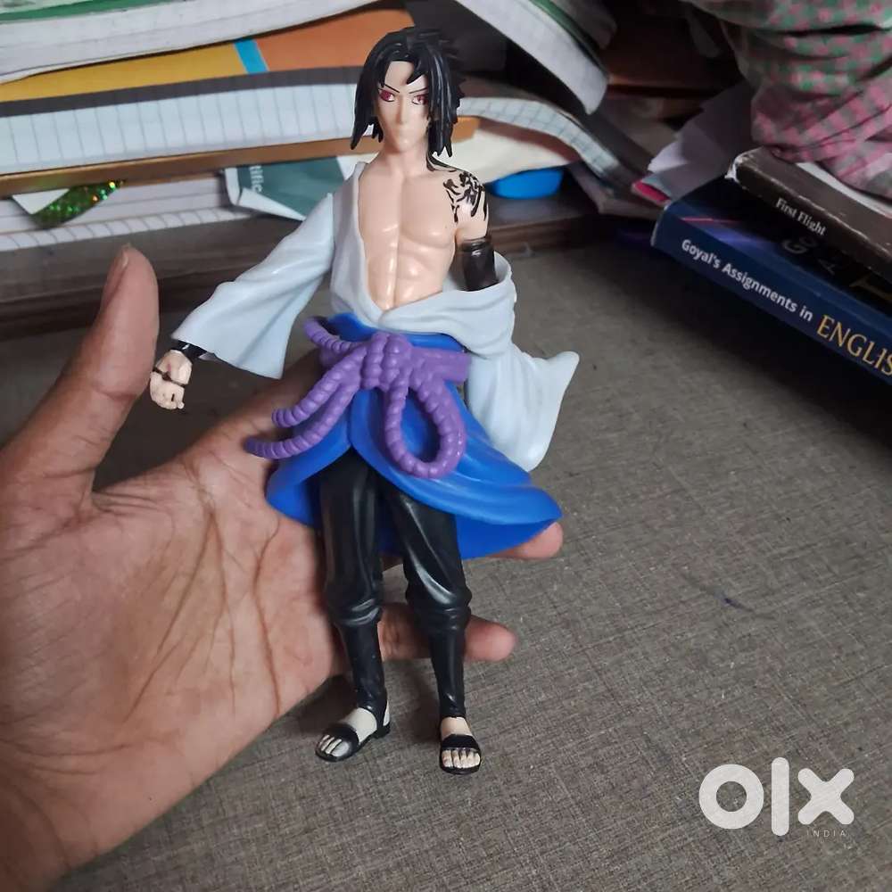 Naruto Sasuke action figure