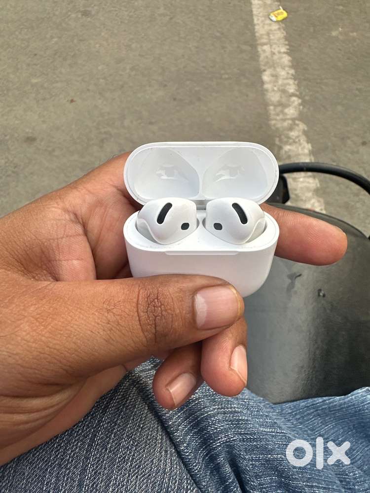 Airpod 4 brand new condition