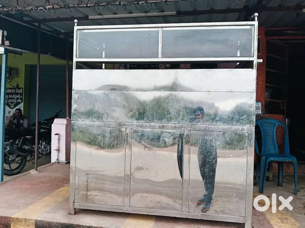 Steel stand for tiffin centers and pakoda centers