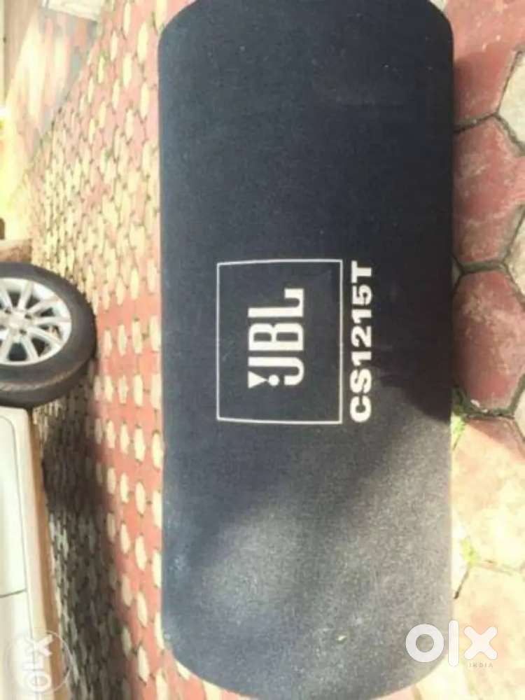 JBL bass tube 12inc 1100 watt