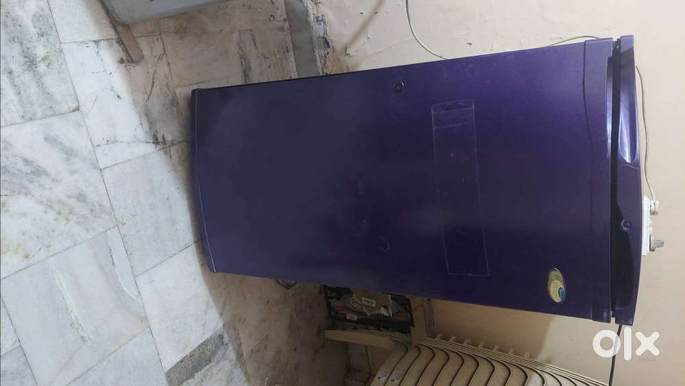 Whirlpool ice magic Fridge