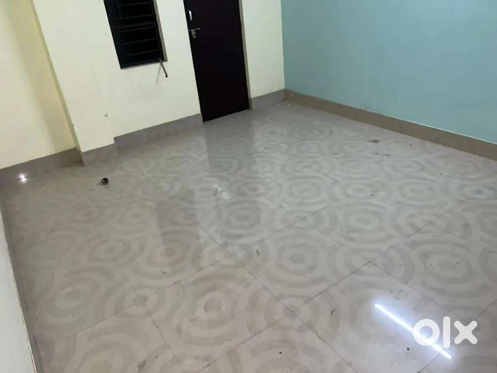 2bhk at zoo road