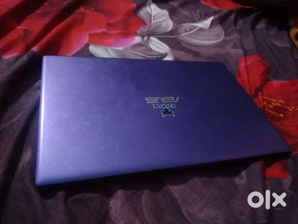 Asus VivoBook 14 i5 8th gen