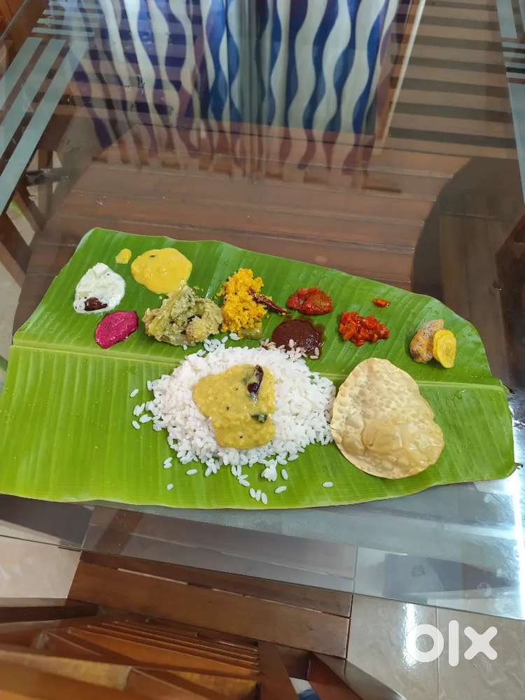 Breakfast, lunch, dinner available in monthly paument..