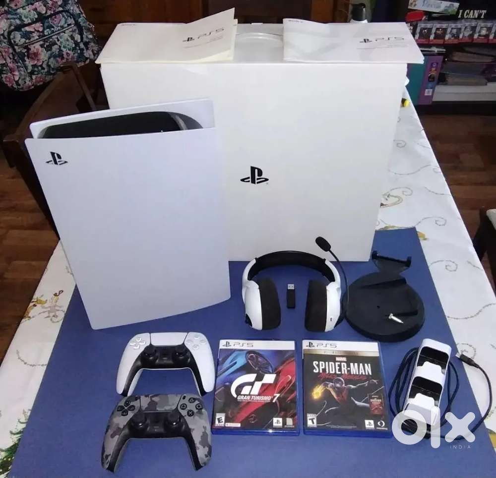 Sony PlayStation 5 Disc Bundle 825gb-1 TB Internal SSD-Controller-Game