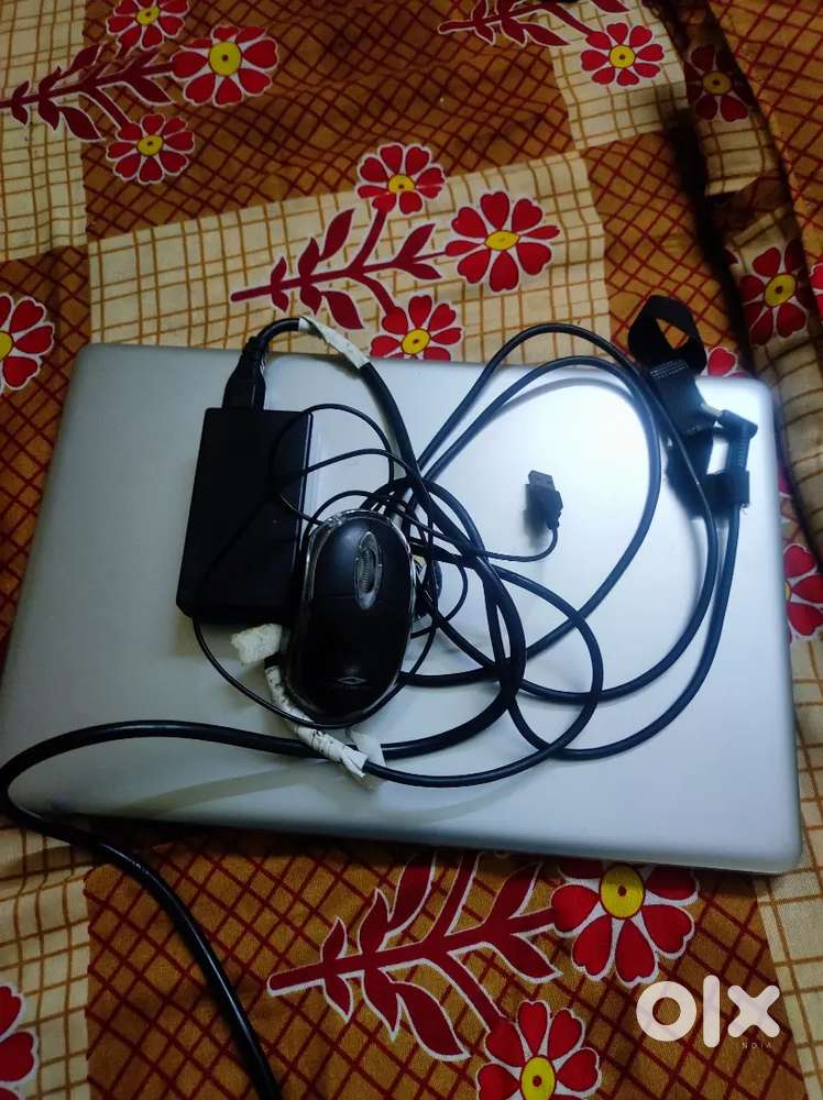 Jab se lia h rkha hua tha bahot kam use hua hai bag sath me milega