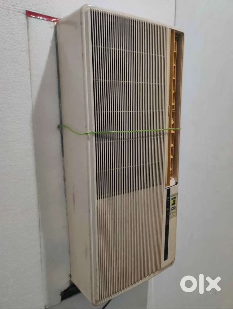 Ship AC / Windows AC  Urgent Sale