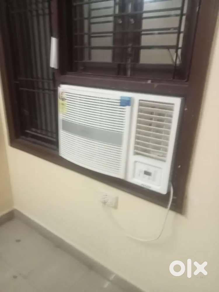 3 Bhk flat available kidwai nagar near Micky house