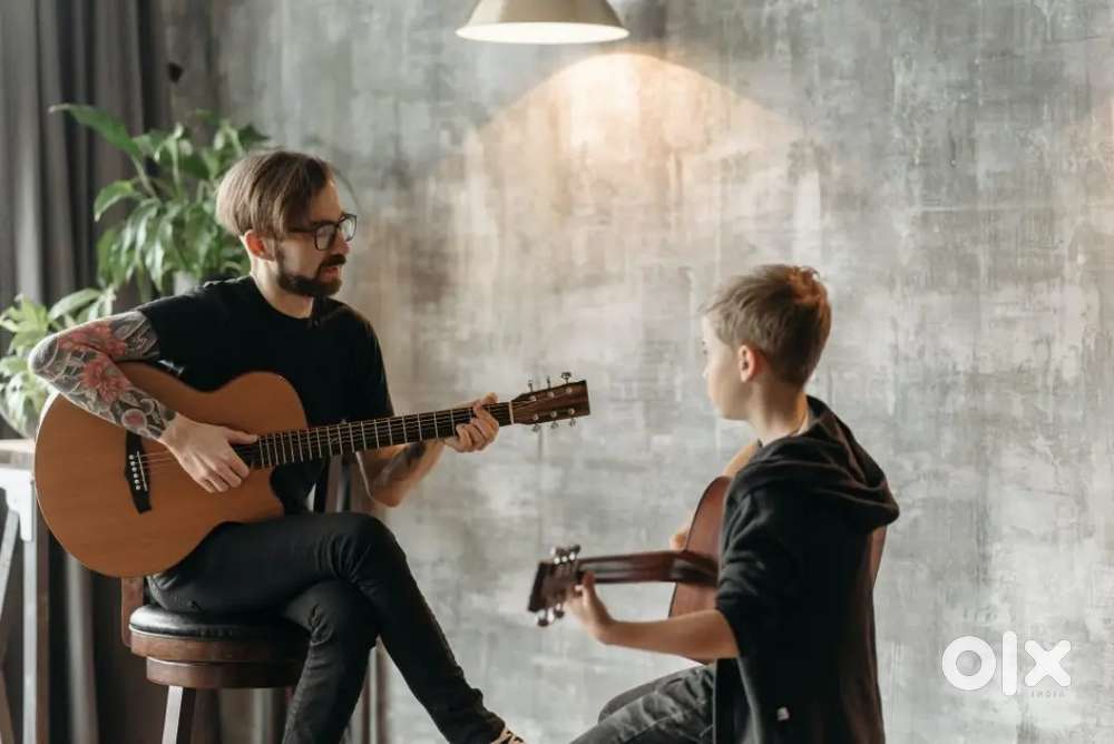 Guitar class (Teacher)