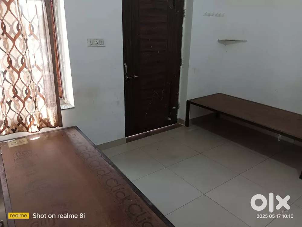 Room with food Available at 4999/- per person