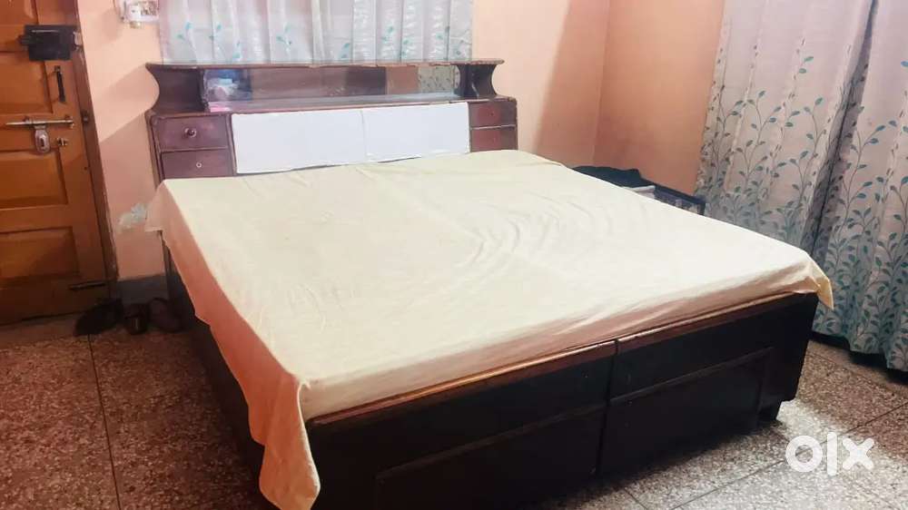 Sahi condition hai lena wala mess kare