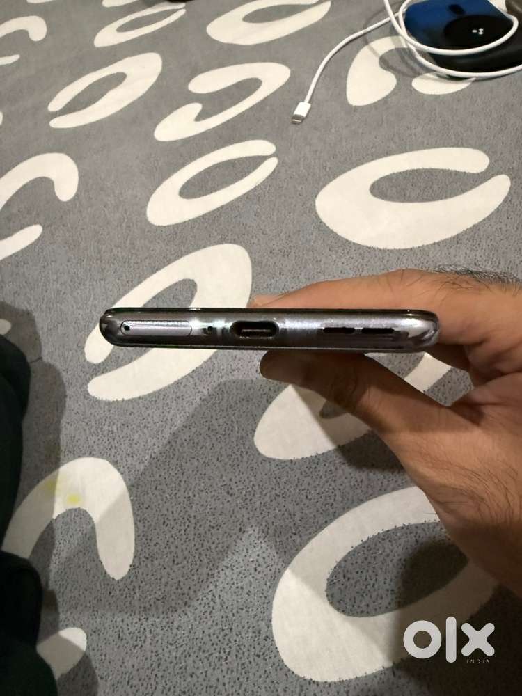 One plus nord 2 5G (8GB / 128GB)