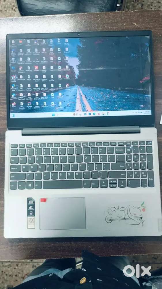 Lenevo ideapad slim