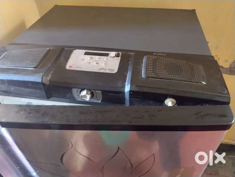 Freeze under 5000 rupees only