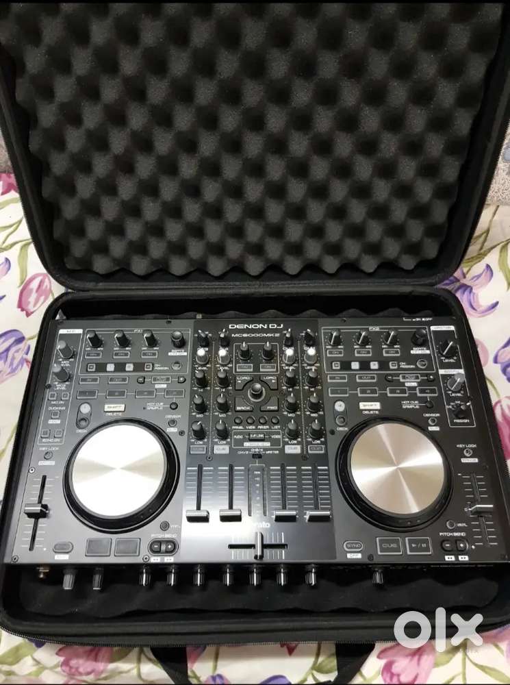 Denon MC6000MKll DJ Controler 4 Channel
