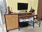 Wooden Computer table prime condition