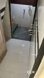 One single room available only Independent room with sharing washroom
