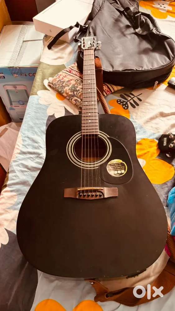 Semi acoustic Guitar Cort Guitar Model AD810 BKS