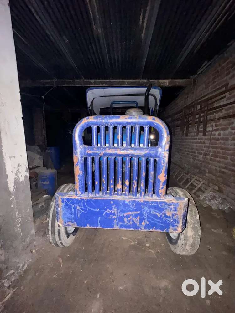 Powertrac 445 , saaf condition 47 HP, 80% tyre ,