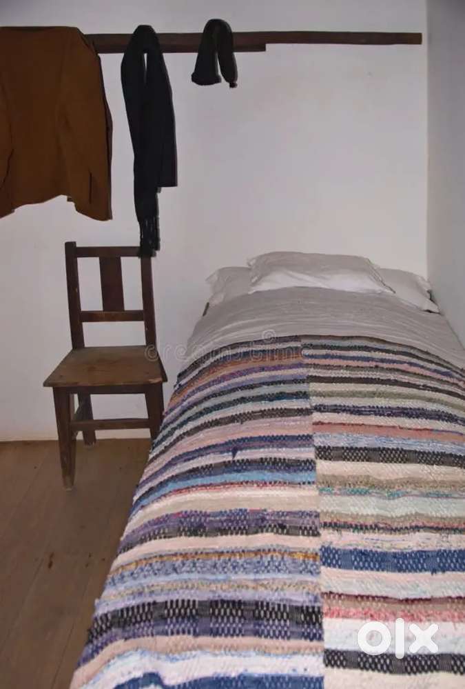 Roomate Need / WiFi, RO , Independent