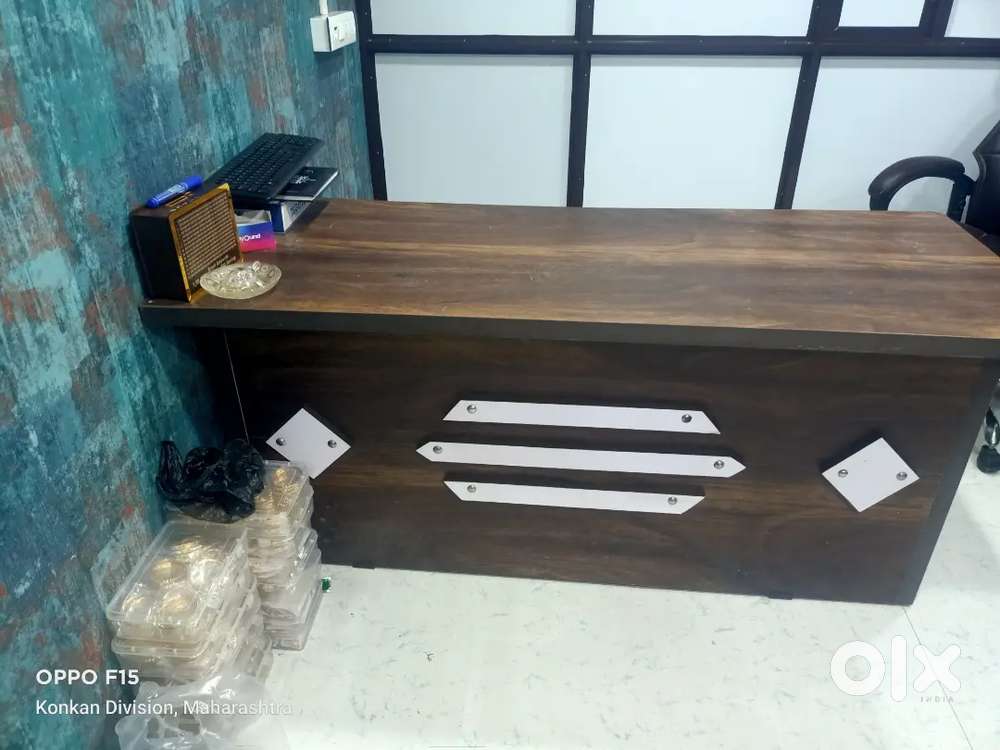 Sofa three seater and 6.5ft sleep sofa counter table 6 door