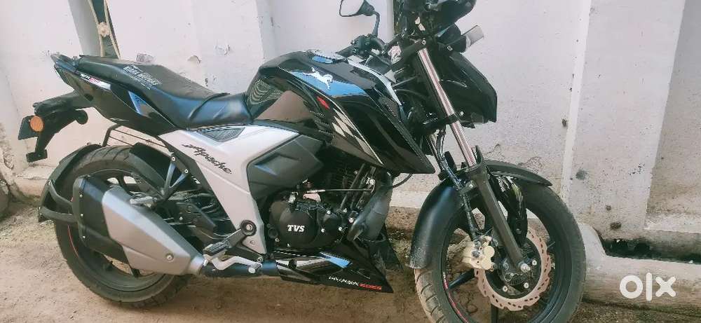 APACHE RTR 160 4V, BRAND NEW CONDITION